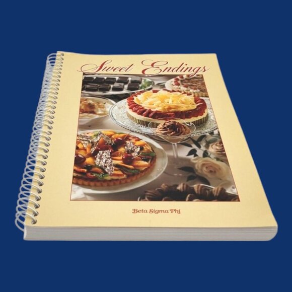 Set of Two Unused Clean Beta Sigma Phi Spiral Cookbooks - Vintage 2000 and 2006 - Picture 4 of 8